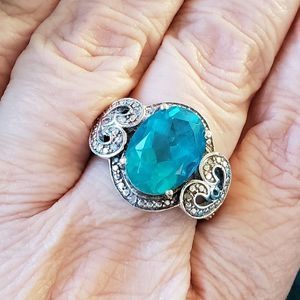 Sterling Silver Ring with Teal Quartz Ston